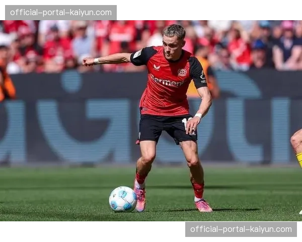 勒沃库森主帅阿隆索战术布置,中场厚度补强成效显著 勒沃库森主帅阿隆索战术布置,中场厚度补强成效显著