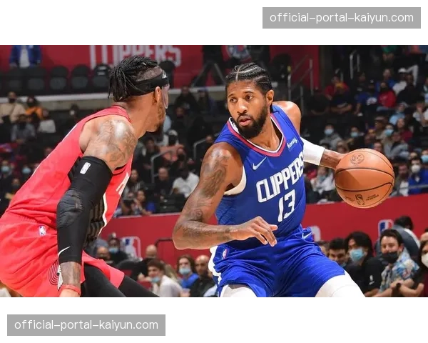 快船更新伤病报告：莱昂纳德、乔治均可出战与独行侠关键战